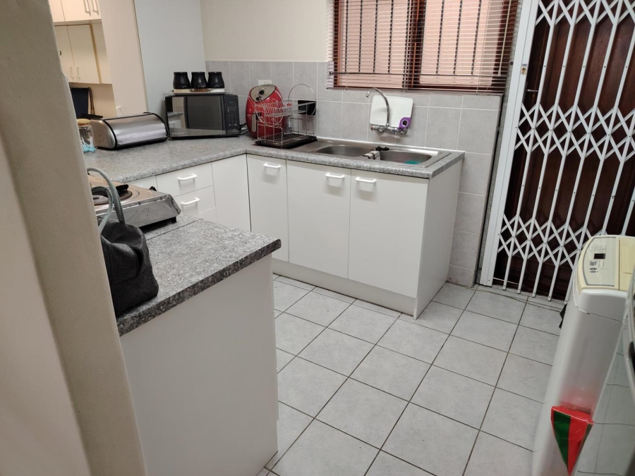 To Let 3 Bedroom Property for Rent in Windsor Park Western Cape